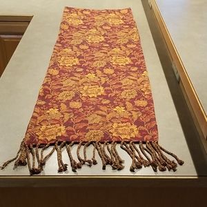 Table Runner